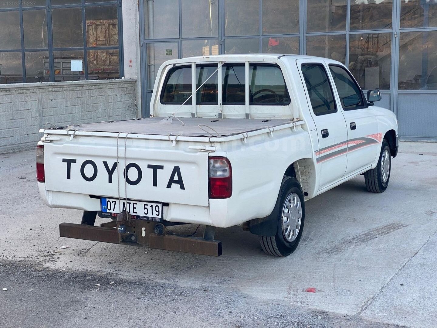 4x2 TOYATA HİLUX 4 CAM OTOMATİK 6