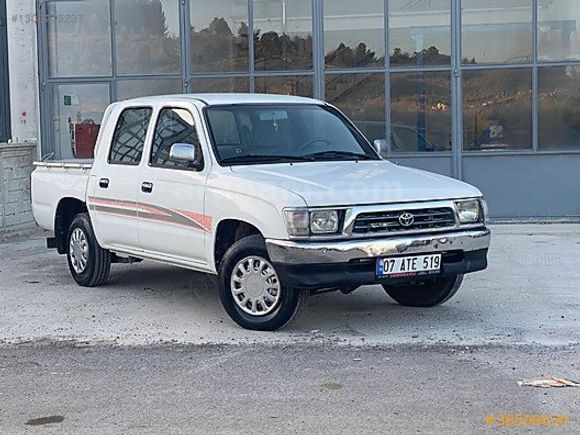 4x2 TOYATA HİLUX 4 CAM OTOMATİK