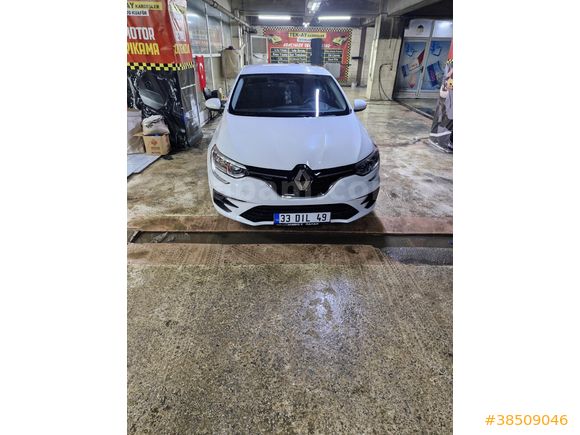 Sahibinden Renault Megane 1.3 TCe Joy 2022 Model