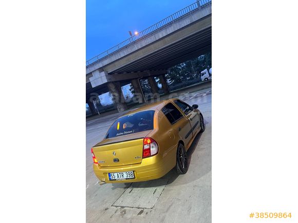 Sahibinden Renault Clio 2 1.4  16 valf 2001 Model  323000 km Altın