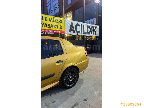Sahibinden Renault Clio 2 1.4  16 valf 2001 Model  323000 km Altın