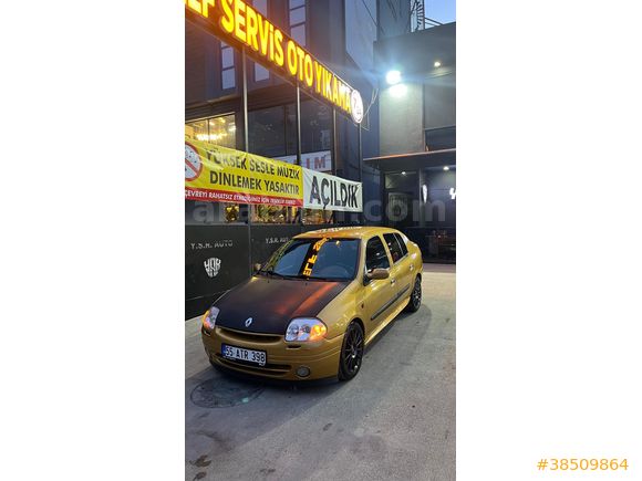Sahibinden Renault Clio 2 1.4  16 valf 2001 Model  323000 km Altın