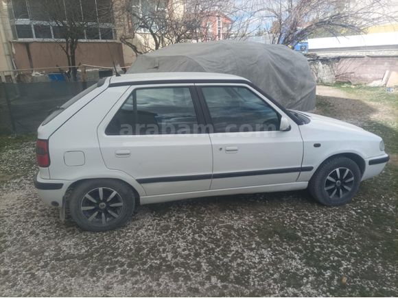 Sahibinden Skoda Felicia 1.6 GLXi 2002 Model