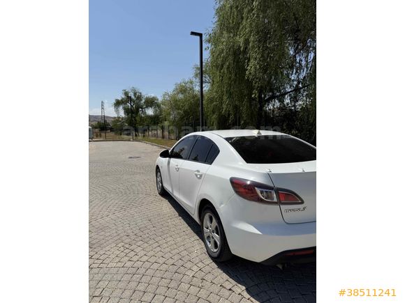 Sahibinden Mazda 3 1.6 Touring 2011 Model 
