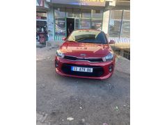 Sahibinden Kia Rio 1.4 CRDi Comfort 2017 Model  111 km Kırmızı