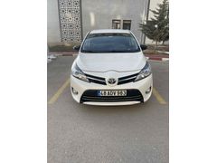 Araç alacağımdan acil satılıktır. Toyota Verso 1.6 D-4D Advance 2016 Model  5 kişilik