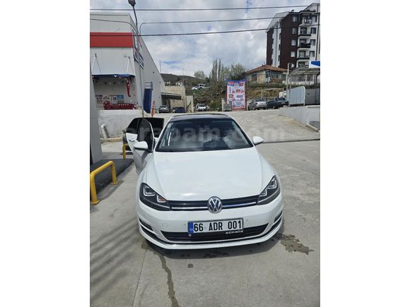 Sahibinden Volkswagen Golf 1.4 TSi Highline 2015 Model  101.000 km Beyaz
