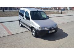 İLK SAHİBİNDEN YAŞINA GÖRE DÜŞÜK KM KAZASIZ TRAMERSİZ