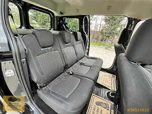 GÜNEŞ_otomotiv den ORJİNAL HATASIZ-BOYASIZ-BAKIMLI DACİA Stepway