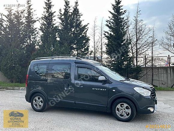GÜNEŞ_otomotiv den ORJİNAL HATASIZ-BOYASIZ-BAKIMLI DACİA Stepway