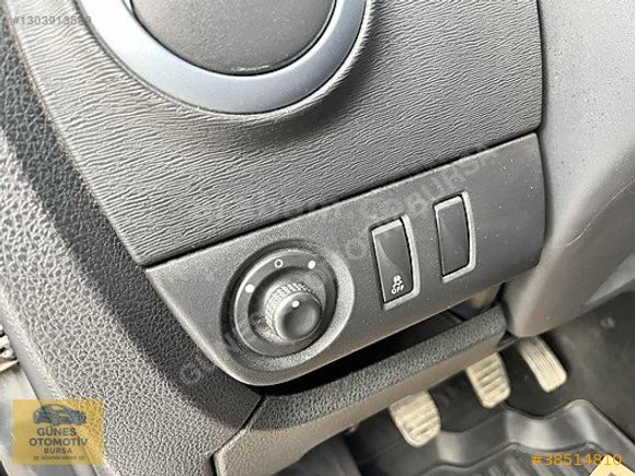 GÜNEŞ_otomotiv den ORJİNAL HATASIZ-BOYASIZ-BAKIMLI DACİA Stepway