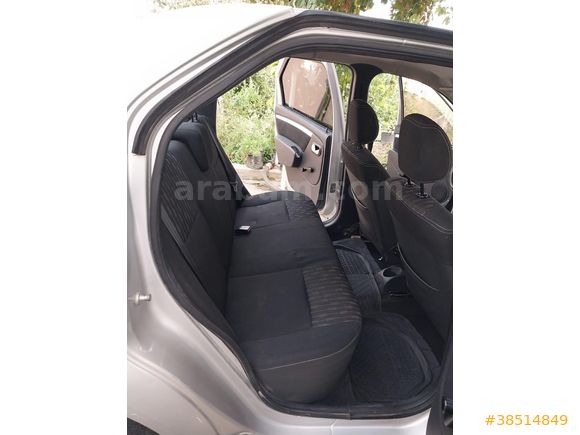 Sahibinden Dacia Logan 1.4 Black Line 2011 Model  249000km Gri