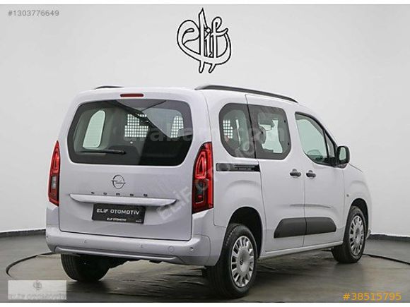 OPEL COMBO 2025 1.5 D ESSENTİAL OTOMATİK VTS 3.999 KM'DE LEKESİZ