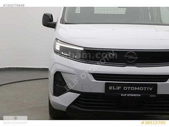 OPEL COMBO 2025 1.5 D ESSENTİAL OTOMATİK VTS 3.999 KM'DE LEKESİZ