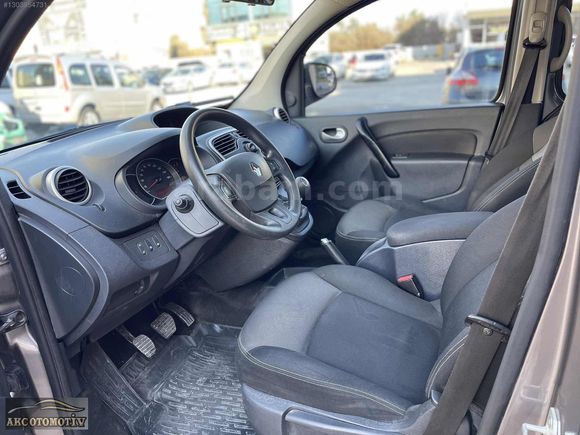 AKC OTOMOTIV'DEN 2020 KANGOO BOYASIZ 1.5 DCİ TOUCH 170 BİNDE