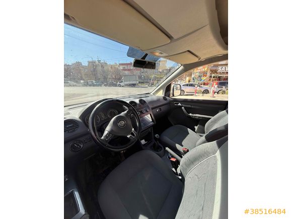 Sahibinden Volkswagen Caddy 1.6 TDI Trendline 2011 Model  350.000 km Gri (Gümüş)