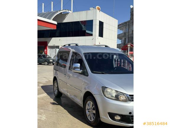 Sahibinden Volkswagen Caddy 1.6 TDI Trendline 2011 Model  350.000 km Gri (Gümüş)