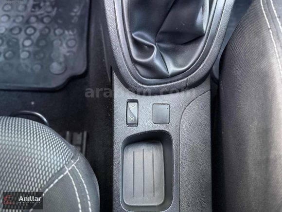 ANILLAR'dan 2017 RENAULT CLİO1.5 dCİ JOY 156.000 KM