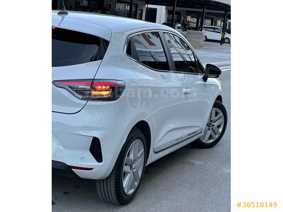 BURAKLAR GROUP OTO KİRALAMA ADANADAN CLİO OTOMATİK