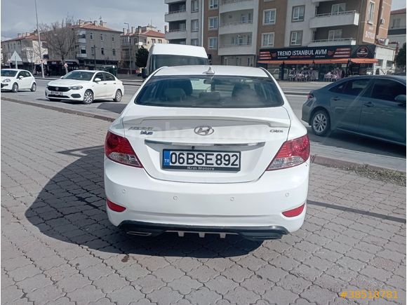 Sahibinden Hyundai Accent Blue 1.6 CRDI Mode Plus 2015 Model  204.000 km Beyaz