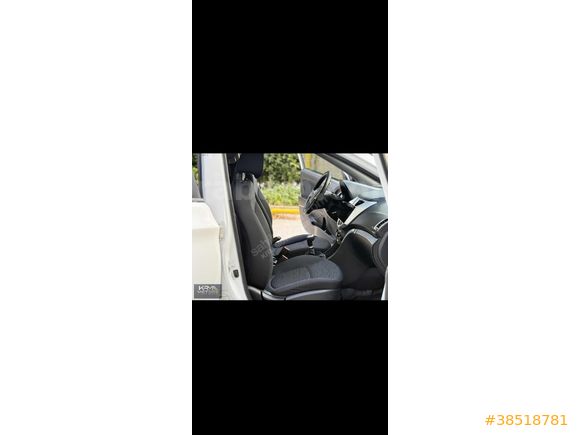 Sahibinden Hyundai Accent Blue 1.6 CRDI Mode Plus 2015 Model  204.000 km Beyaz