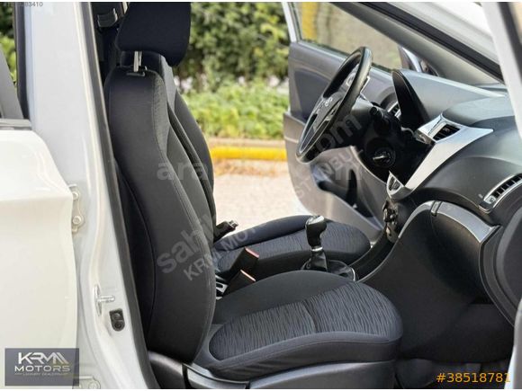 Sahibinden Hyundai Accent Blue 1.6 CRDI Mode Plus 2015 Model  204.000 km Beyaz