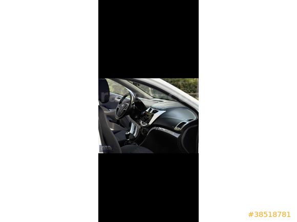 Sahibinden Hyundai Accent Blue 1.6 CRDI Mode Plus 2015 Model  204.000 km Beyaz