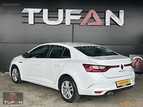 2020 MODEL RENAULT MEGANE BENZİN+MANUEL 135.000 KM'DE