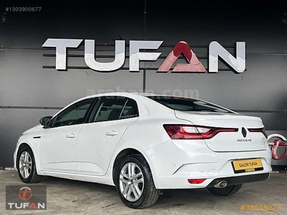 2020 MODEL RENAULT MEGANE BENZİN+MANUEL 135.000 KM'DE