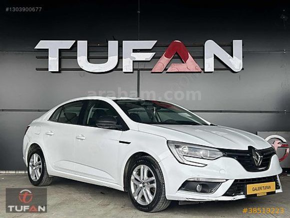 2020 MODEL RENAULT MEGANE BENZİN+MANUEL 135.000 KM'DE