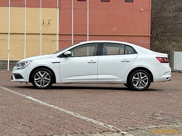 2020 MEGANE 1.3 TCe EDC JOY OTOMATİK 121.000 KM