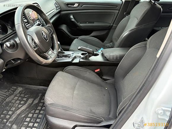 2020 MEGANE 1.3 TCe EDC JOY OTOMATİK 121.000 KM