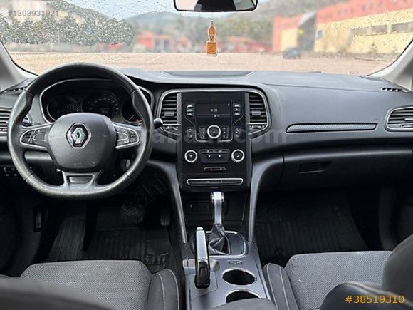 2020 MEGANE 1.3 TCe EDC JOY OTOMATİK 121.000 KM