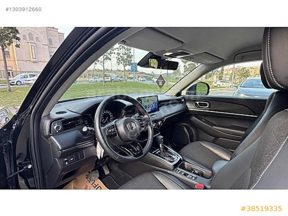 0.99 ORANLA KREDİ 2024 MODEL 2025 ÇIKIŞLI HRV HYBRİD OTOMATİK
