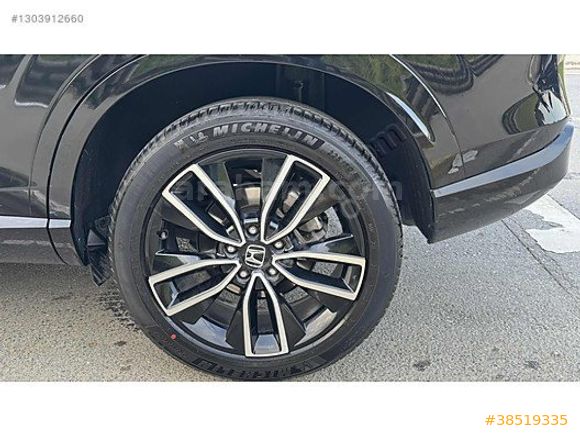 0.99 ORANLA KREDİ 2024 MODEL 2025 ÇIKIŞLI HRV HYBRİD OTOMATİK