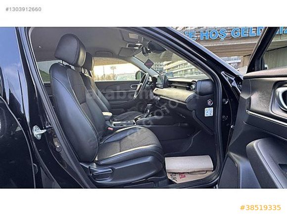 0.99 ORANLA KREDİ 2024 MODEL 2025 ÇIKIŞLI HRV HYBRİD OTOMATİK