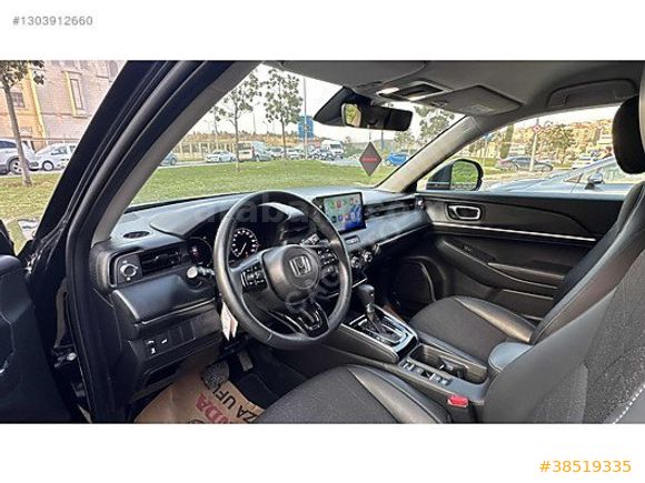 0.99 ORANLA KREDİ 2024 MODEL 2025 ÇIKIŞLI HRV HYBRİD OTOMATİK