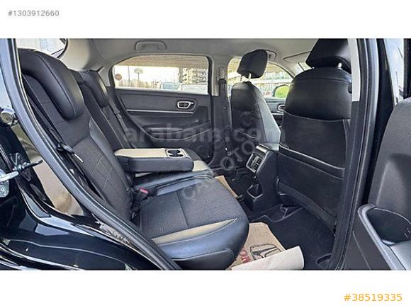 0.99 ORANLA KREDİ 2024 MODEL 2025 ÇIKIŞLI HRV HYBRİD OTOMATİK