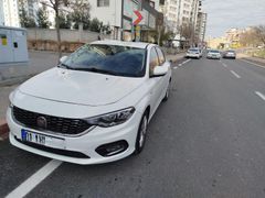 sadece bagaj kapağı yarım boya , en tutulan renk beyaz ve urban 2015