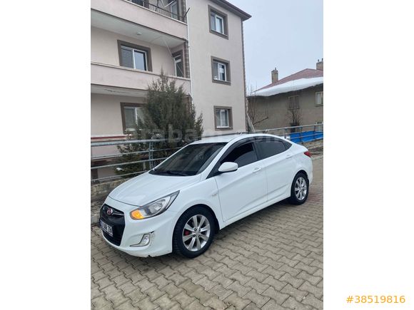 Sahibinden Hyundai Accent Blue 1.6 CRDI Mode 2013 Model 