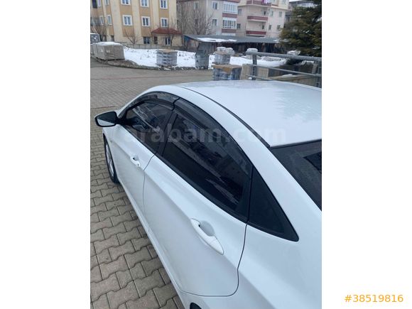 Sahibinden Hyundai Accent Blue 1.6 CRDI Mode 2013 Model 