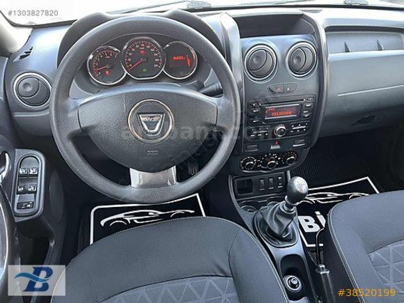 2015 DACIA DUSTER 96 BİN KM 1.5 DCİ LAUREATE 4x2 HATASIZ EMSALSZ
