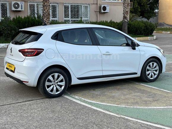 2022 MODEL OTOMATİK CLIO