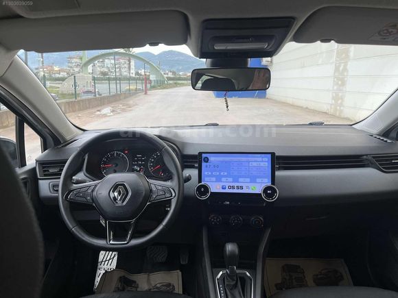 2022 MODEL OTOMATİK CLIO