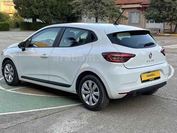 2022 MODEL OTOMATİK CLIO