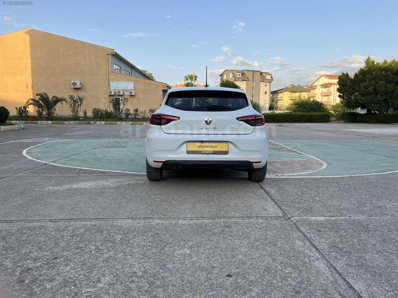 2022 MODEL OTOMATİK CLIO
