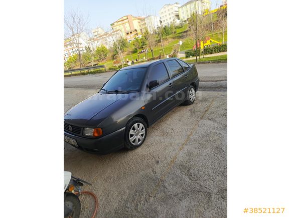 Sahibinden Volkswagen Polo 1.6 Classic 1996 Model klima modeli açıklamayi oku