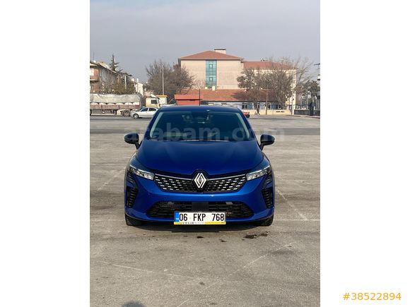 DOKTORDAN EKSTRALI 2025 7.000 KM OTOMATİK 1.0 TCE CLİO EVOLUTİON