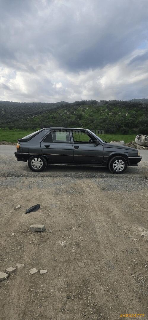 Sahibinden Renault R 11 GTS 1988 Model Hatay 360.000 km Füme 3