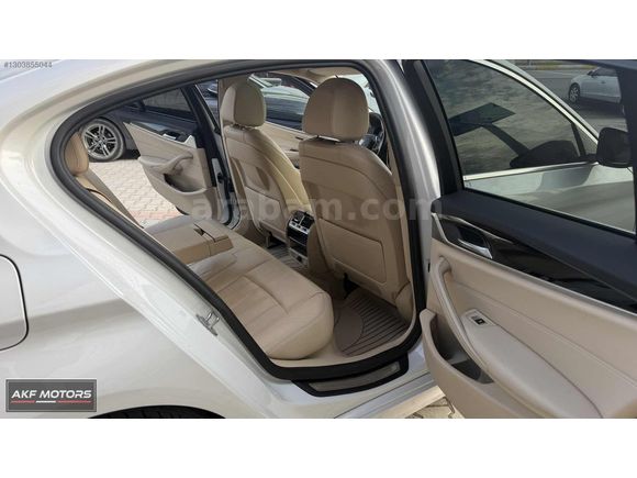 AKF MOTORS'DAN 100 BİN KM 2017 MODEL BMW 530İ XDRİVE LUXURY LİNE